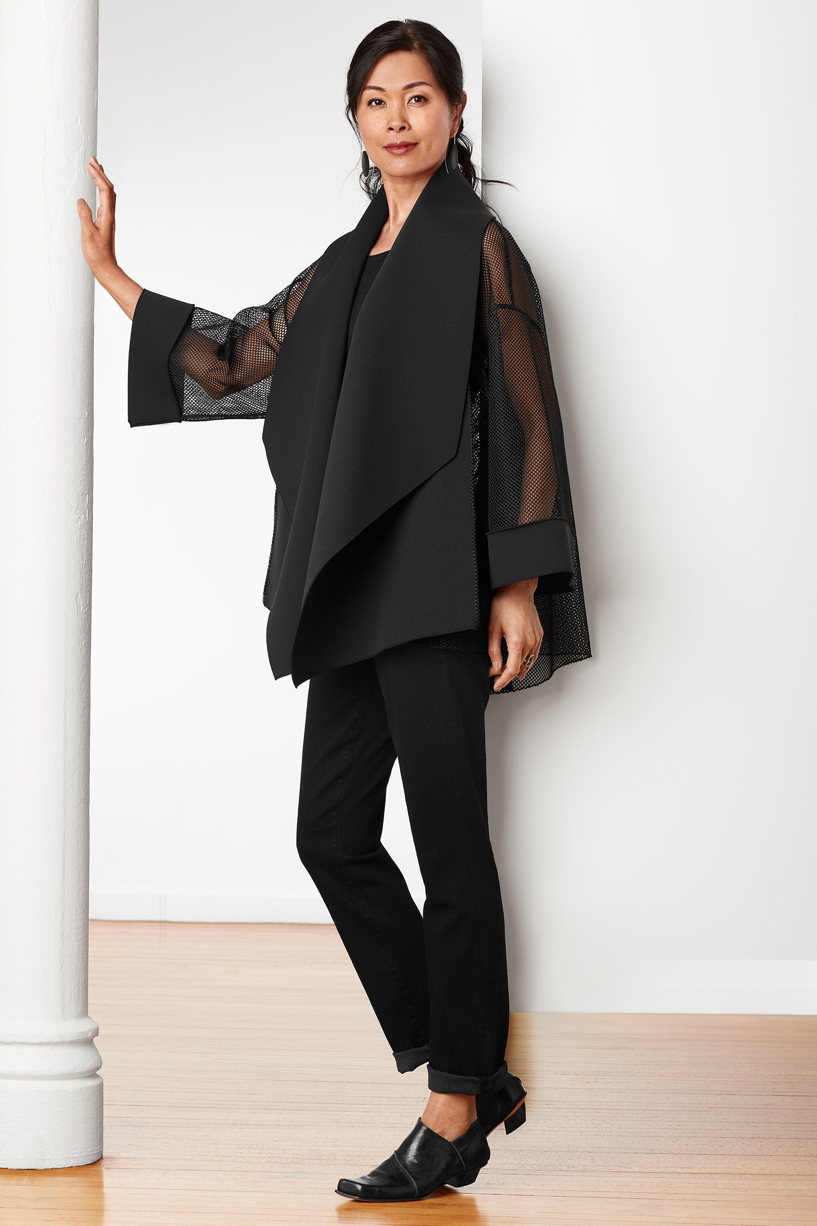 shown with the runaround sue jeans by parker smith and the naomie shoe by cydwoq