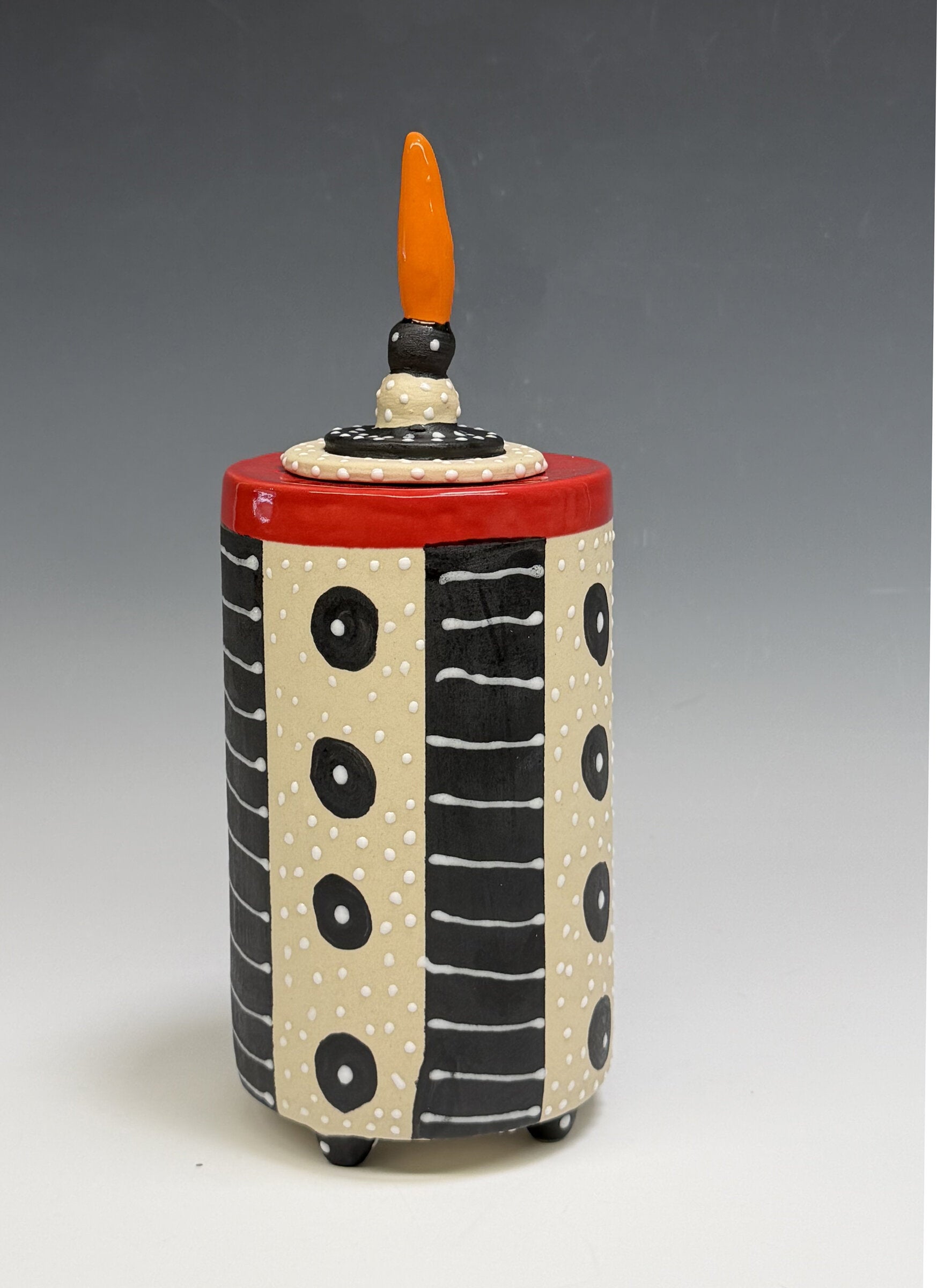 Dot Dash Container