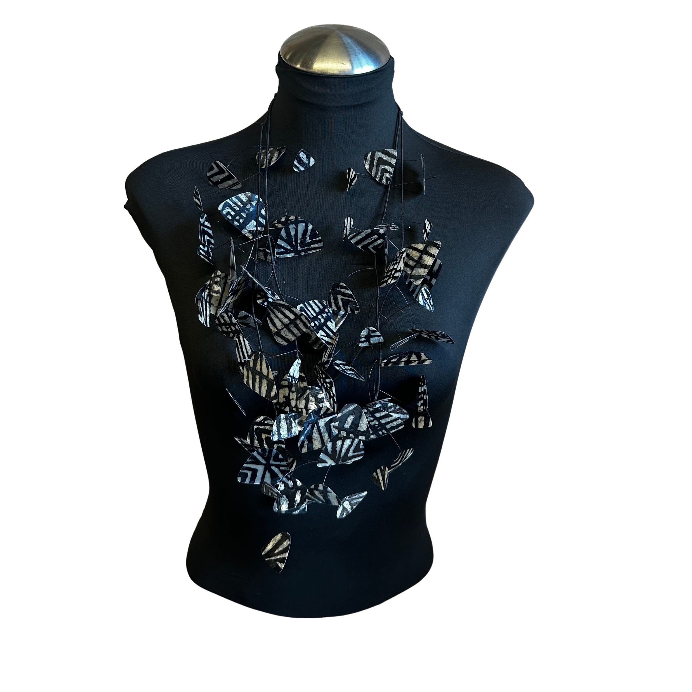 Batik Kinetic Necklace