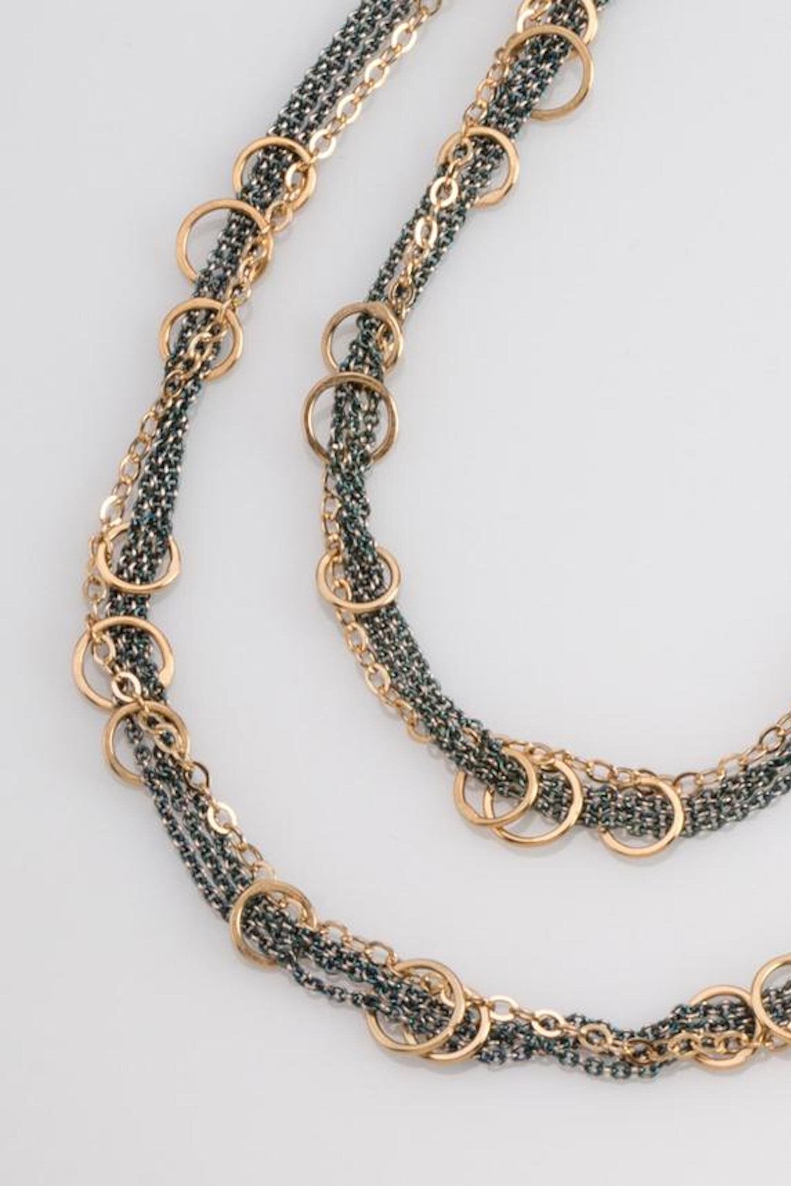 Hitch Necklace