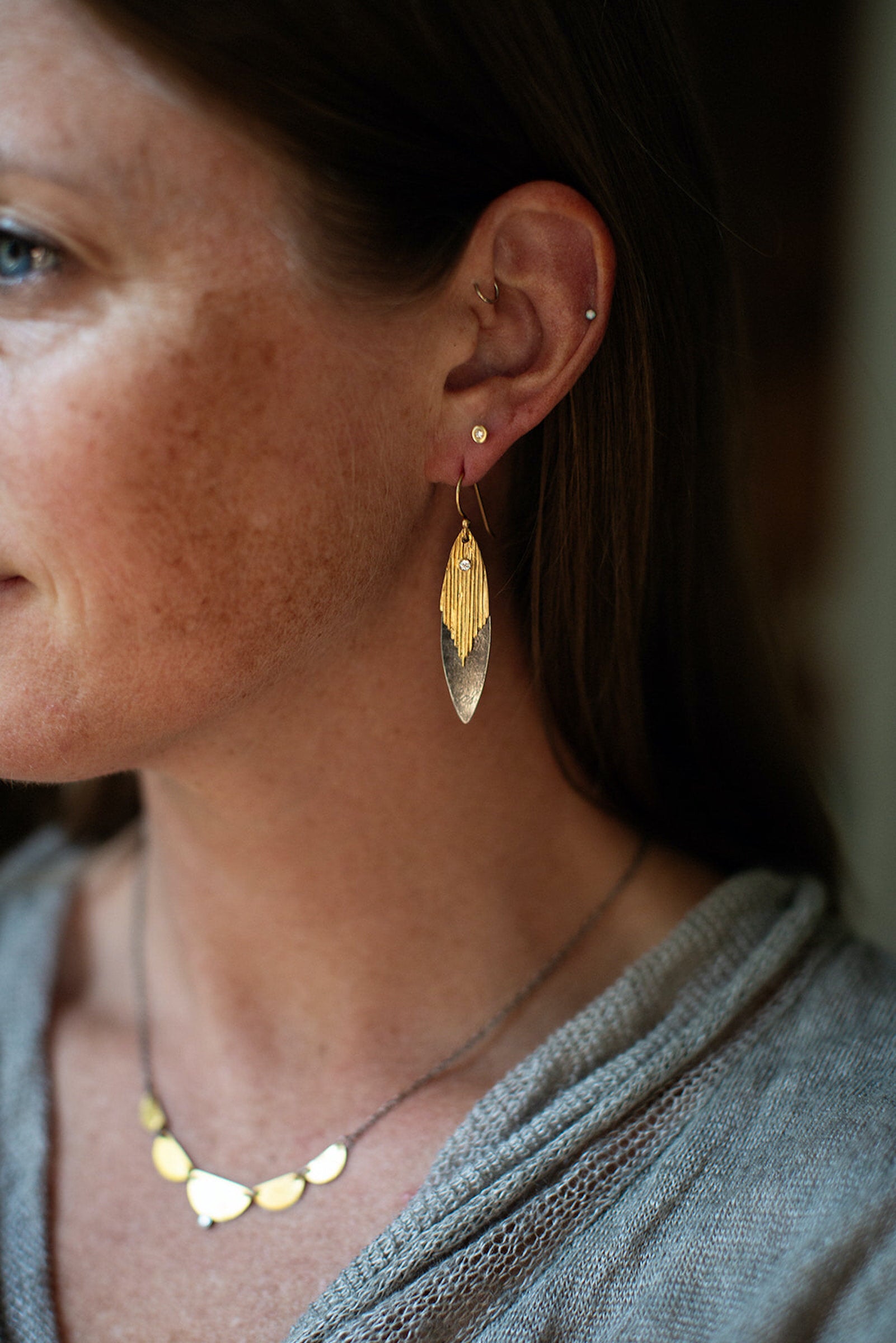 Ribbed Leaves Earrings
