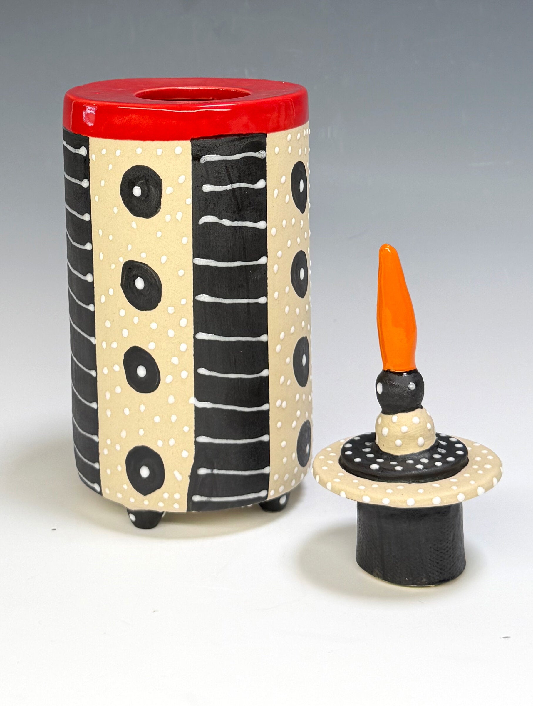 Dot Dash Container