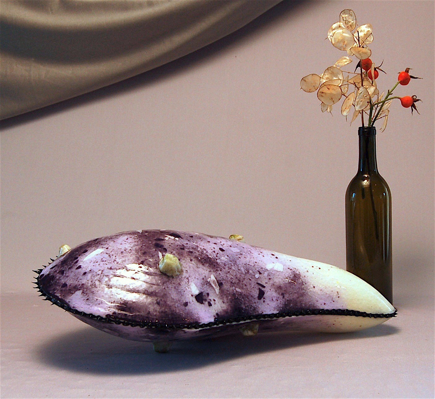 Grand Moule Tabletop Sculpture in Purple