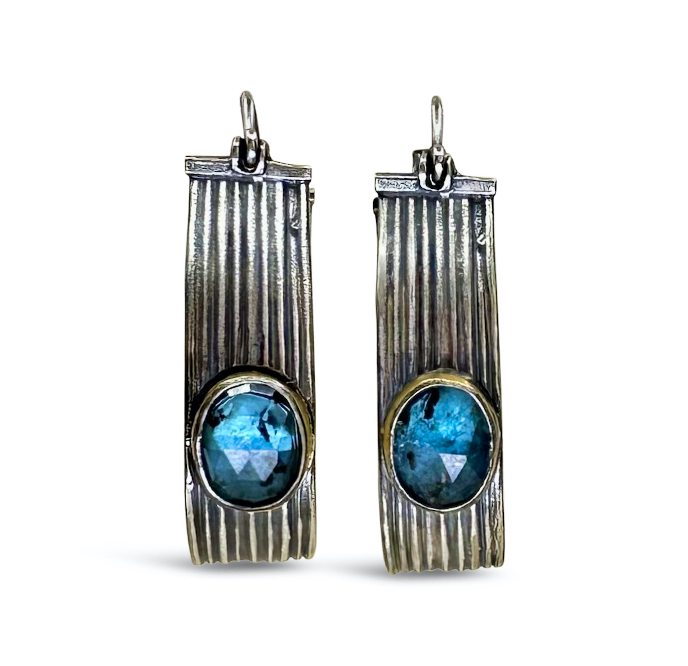 Ribbed Hoops with Kyanite