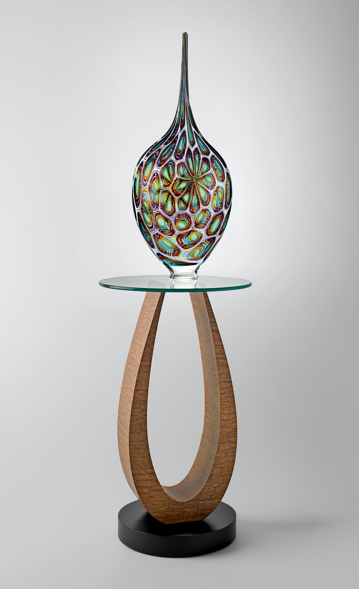 shown with aqua, gold & amethyst resistenza by David Patchen