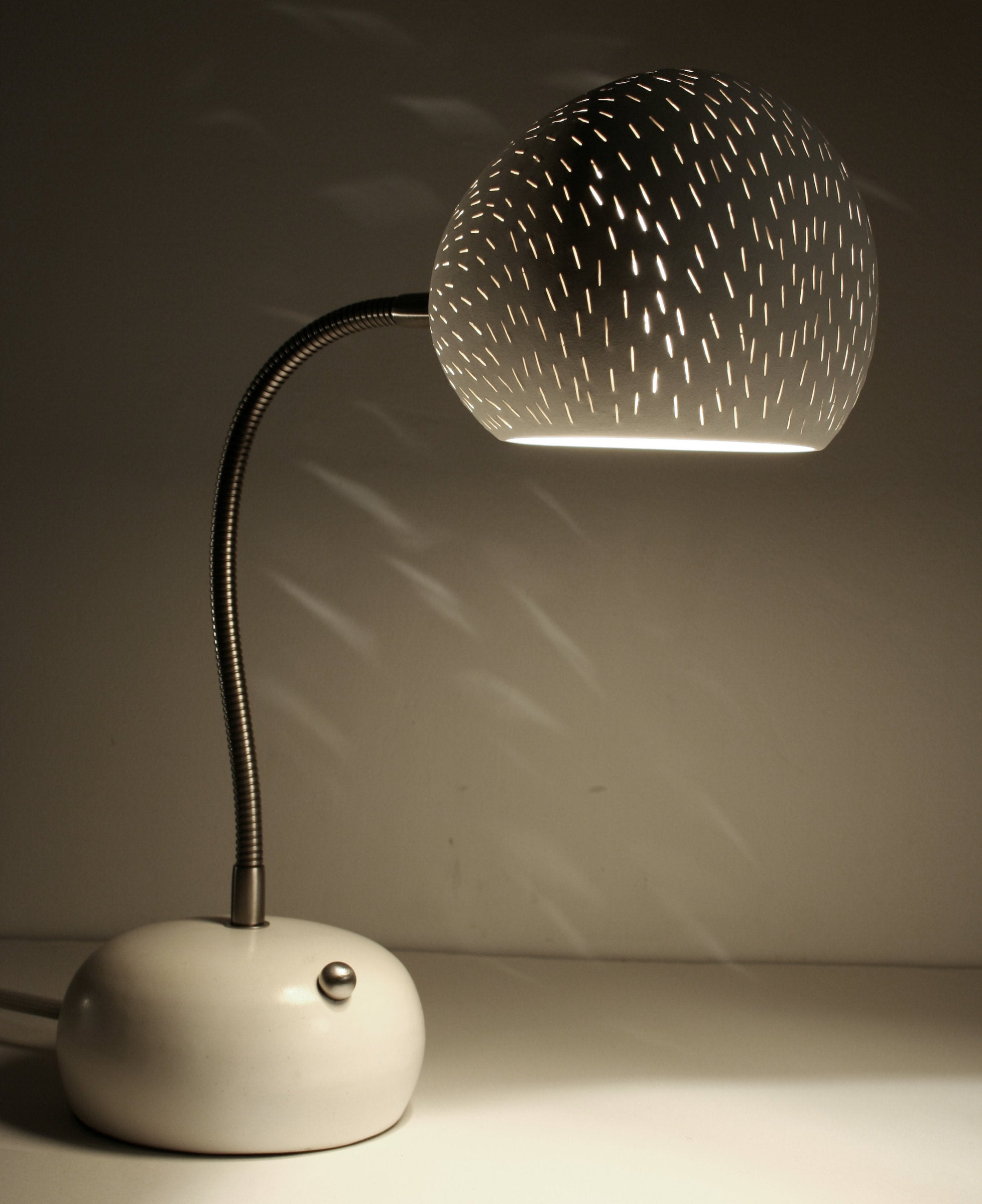ClayLight Porcupine Desk Lamp