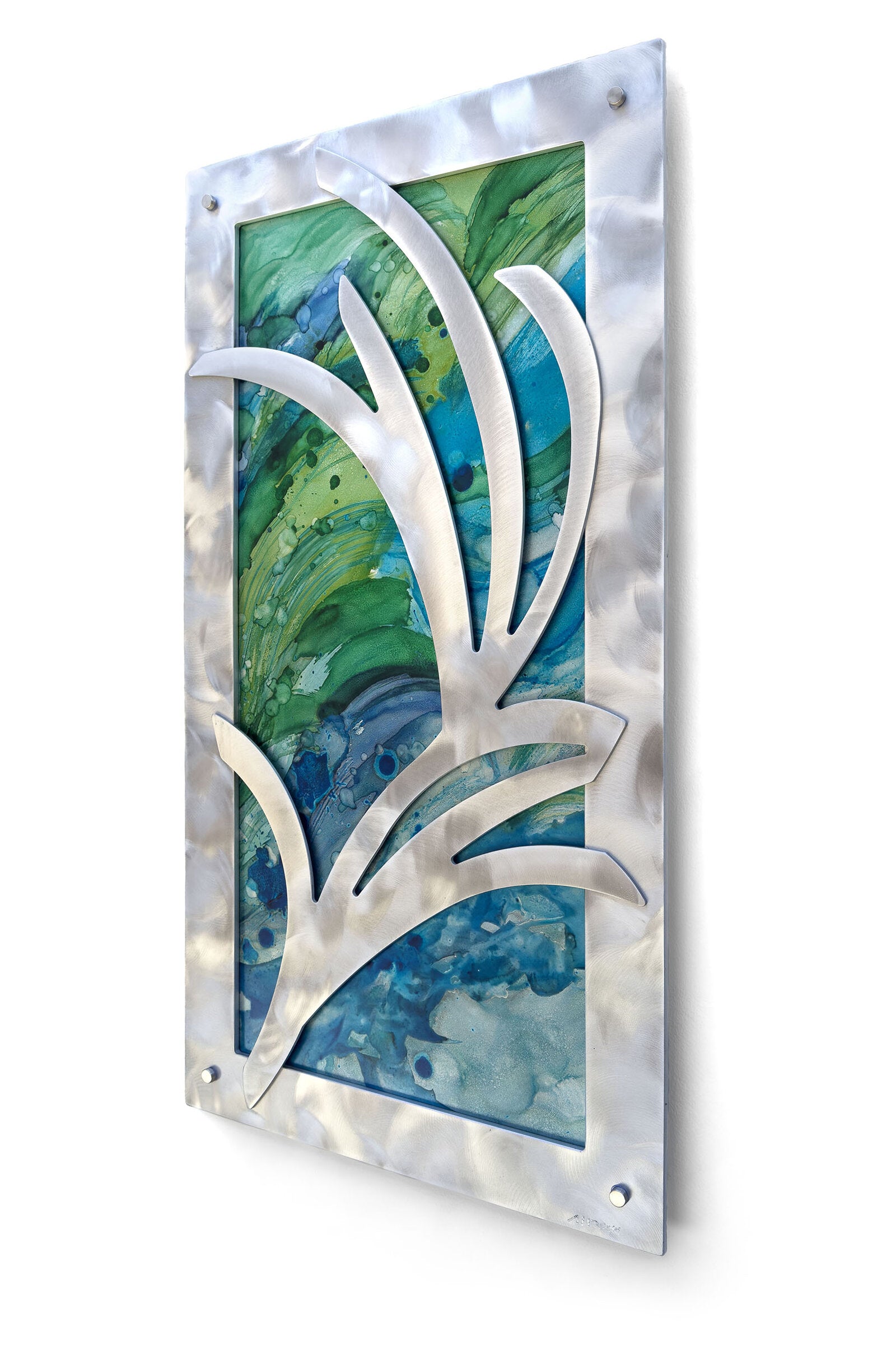 Meadow Breeze II, angled view