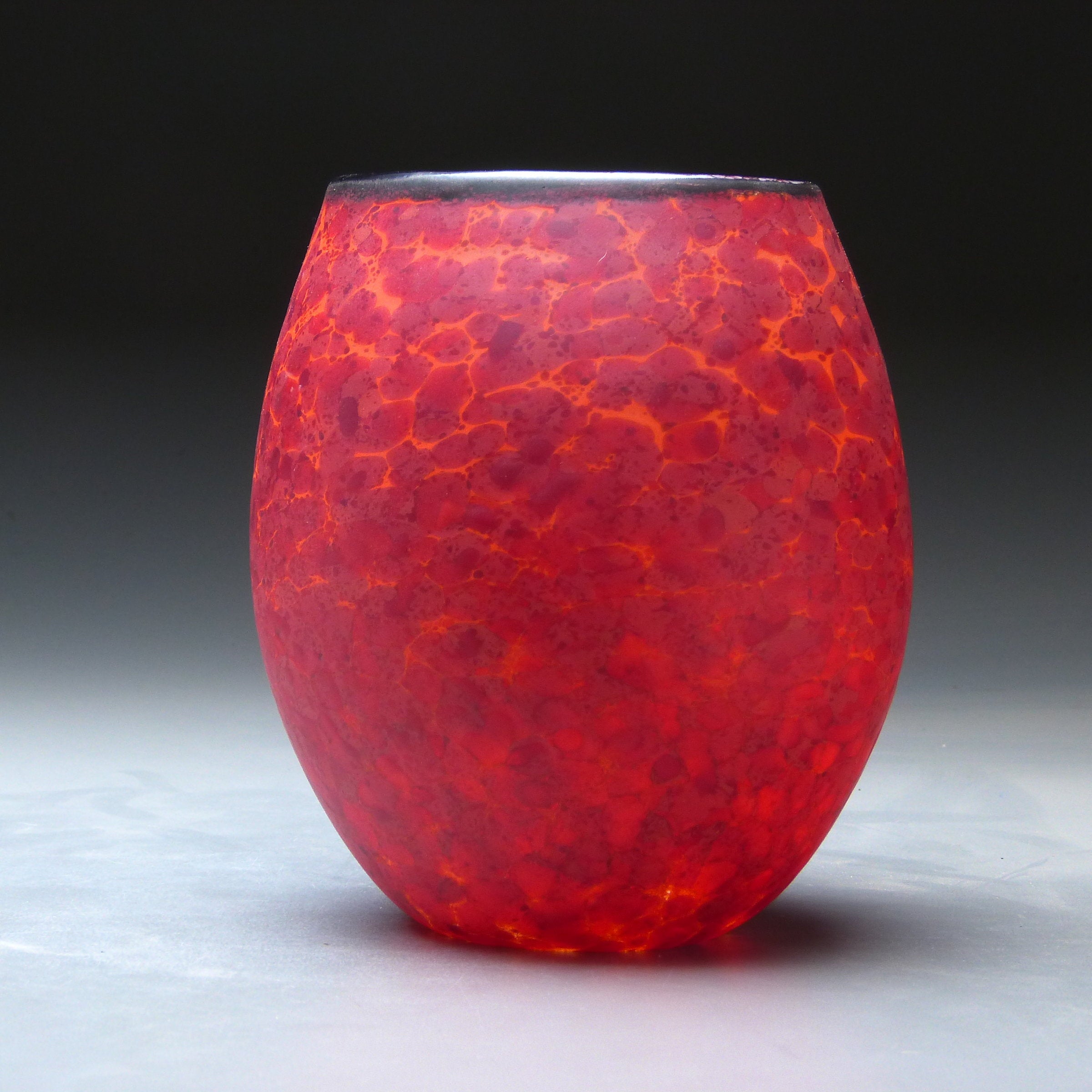 Red Simple Vase