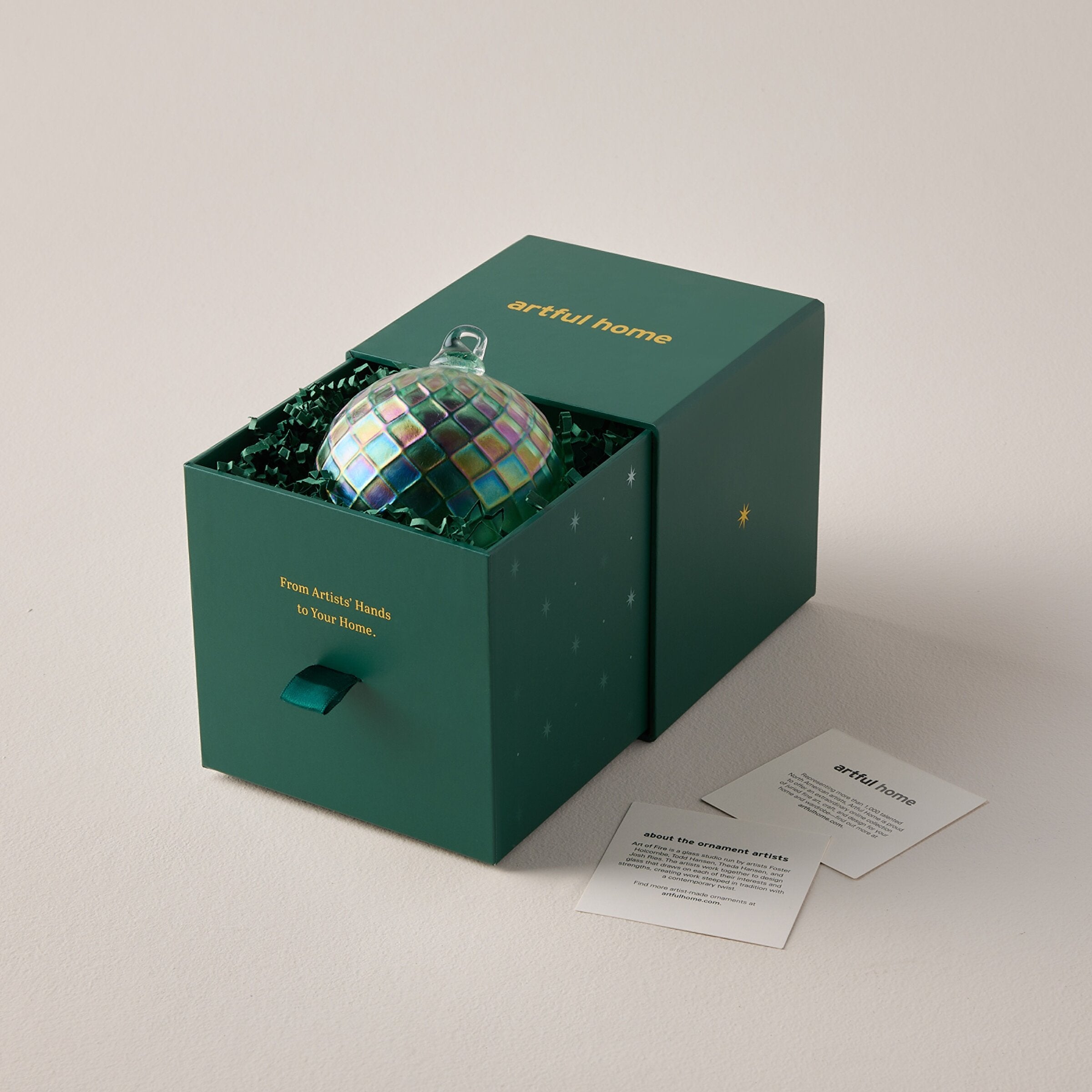 Let us take care of the wrapping by adding this elegant keepsake box, making the unboxing feel just as special as the gift inside.