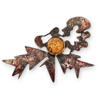 Bakuhatsu Brooch