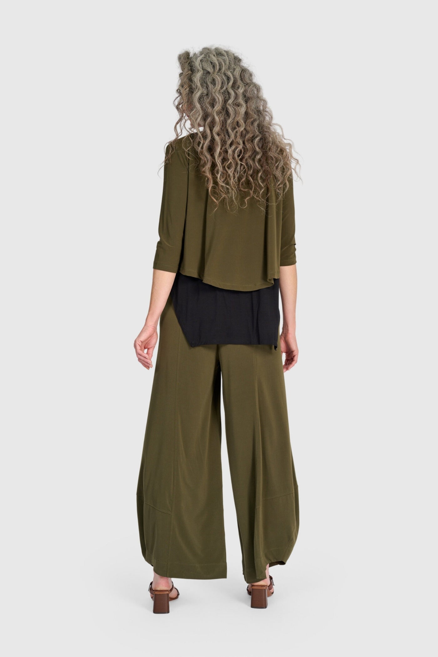 Essential Slinky Cropped Cardigan