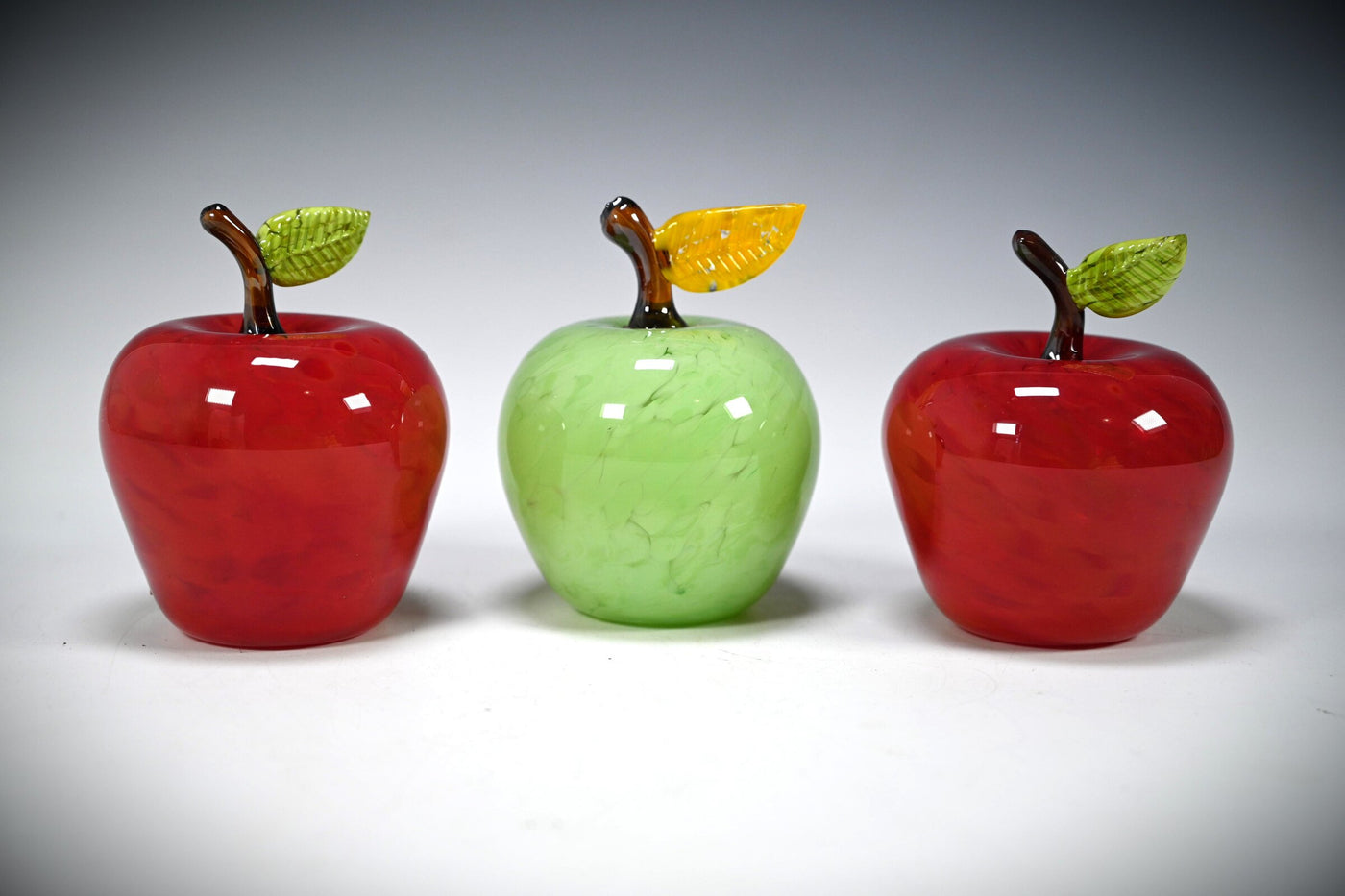 red, green