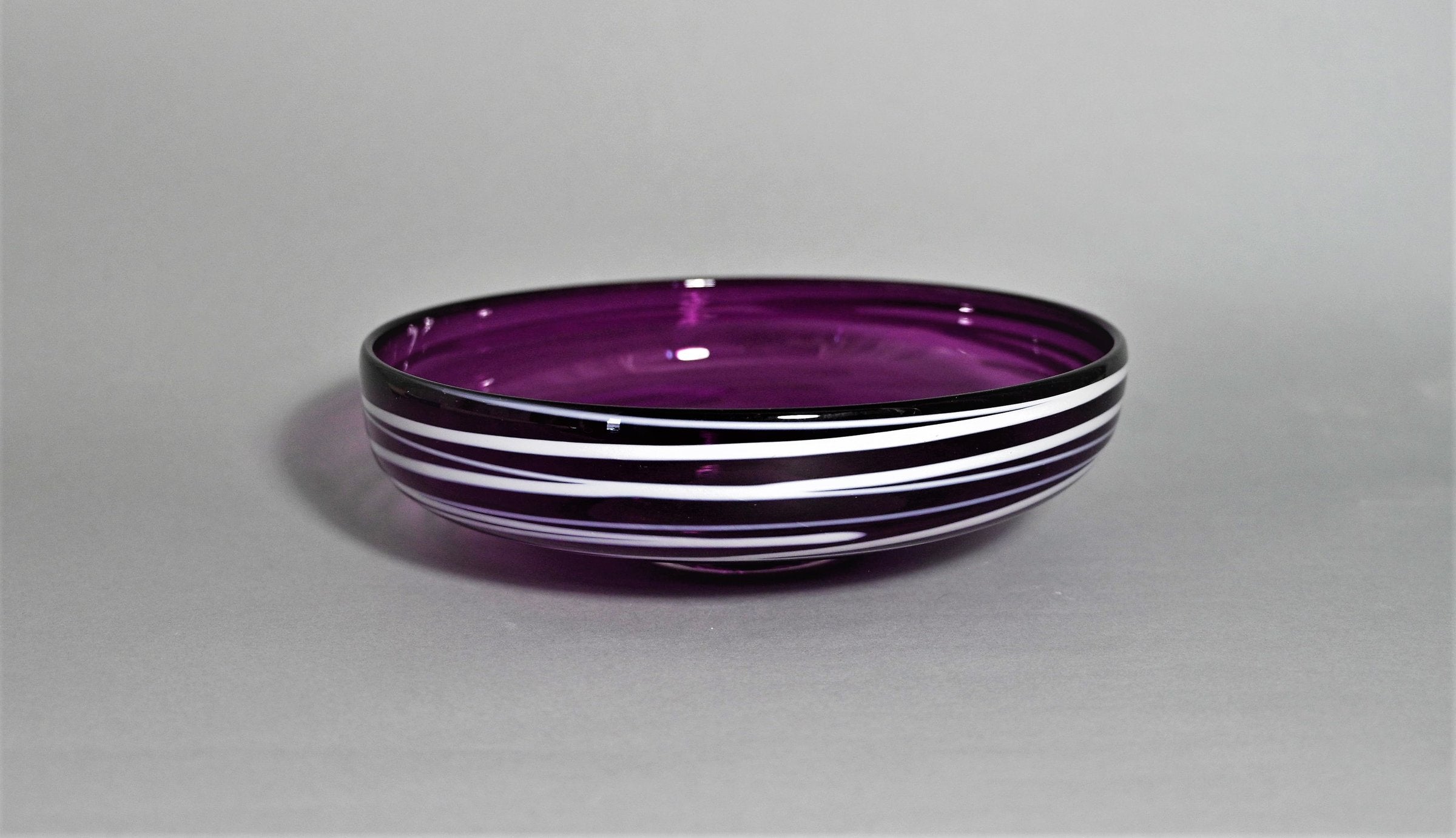Wine Red Low Bowl