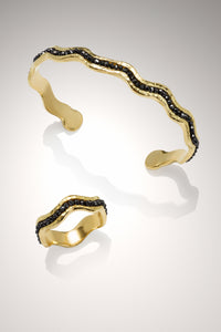 black diamond, shown with the coordinating wave ring