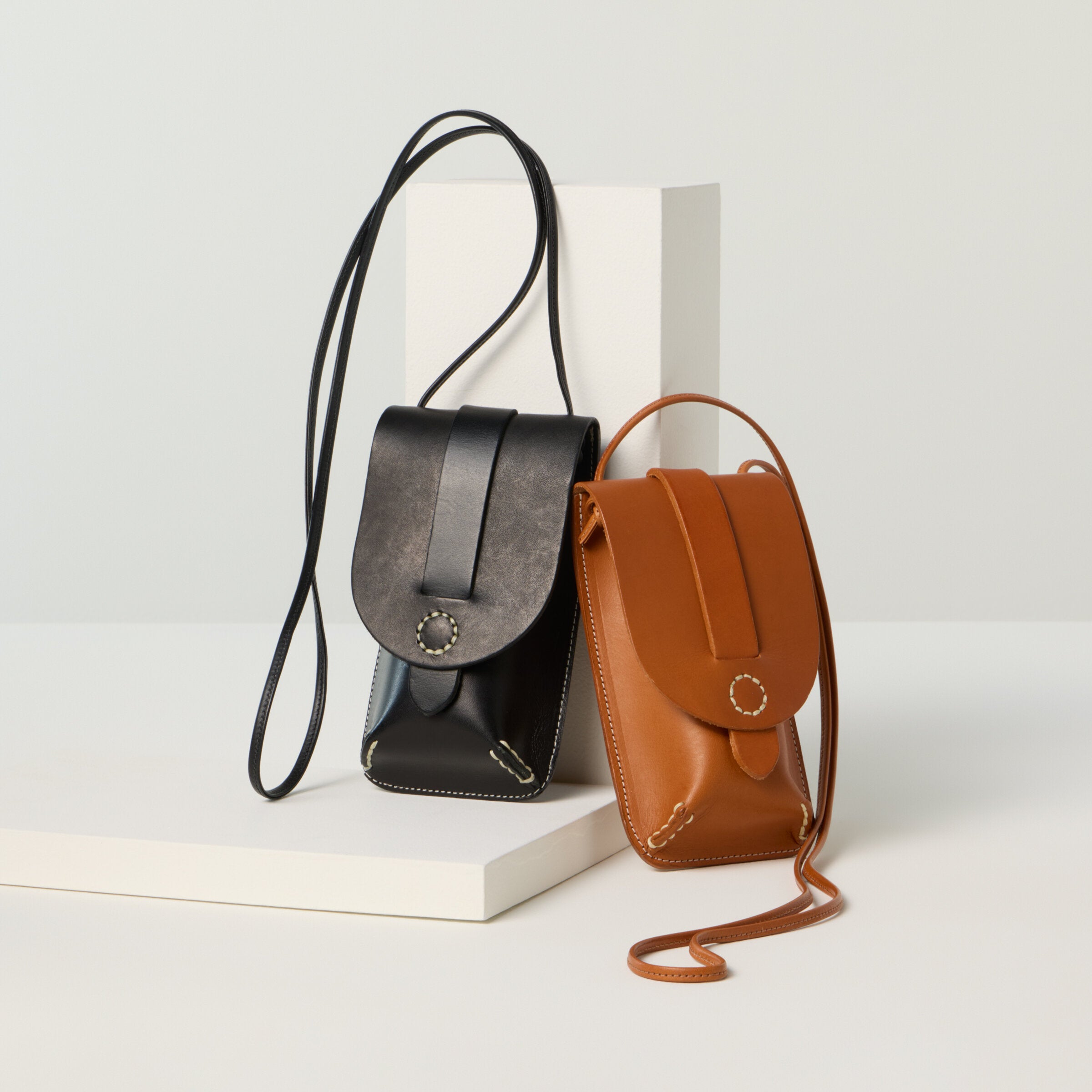Wanderlight Phone Pouch