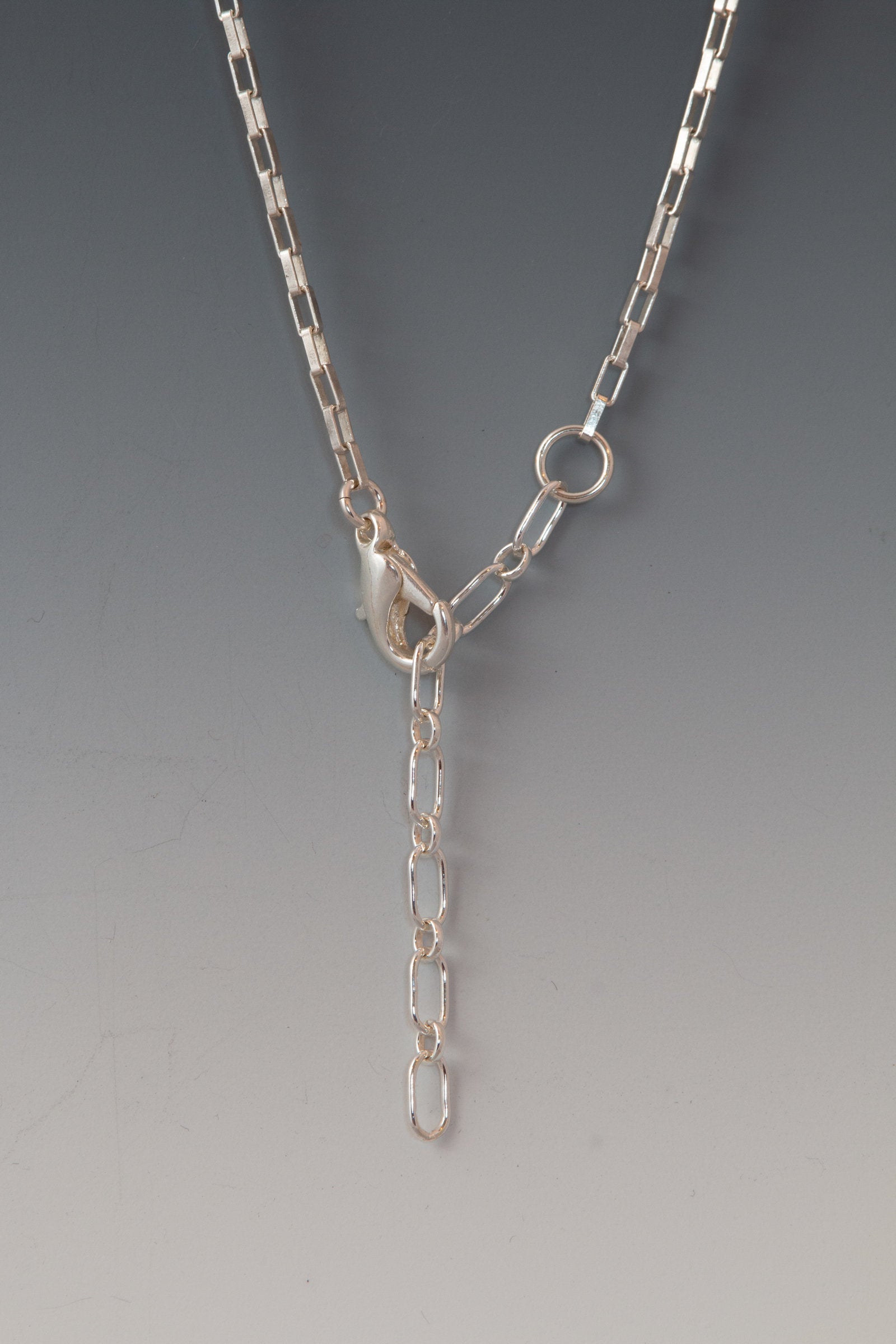 Circle Flower Necklace