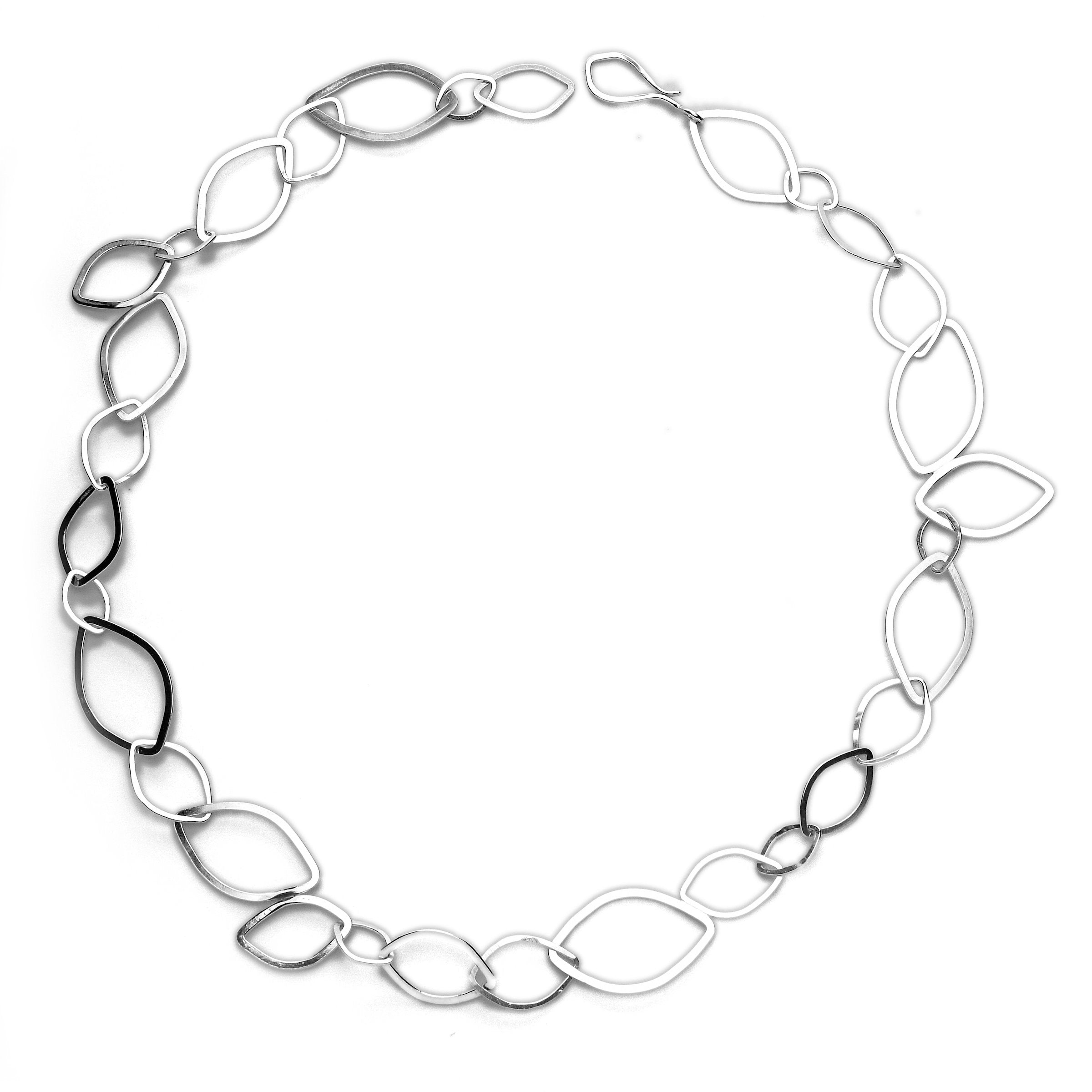 Flat Leaf Chain Necklace