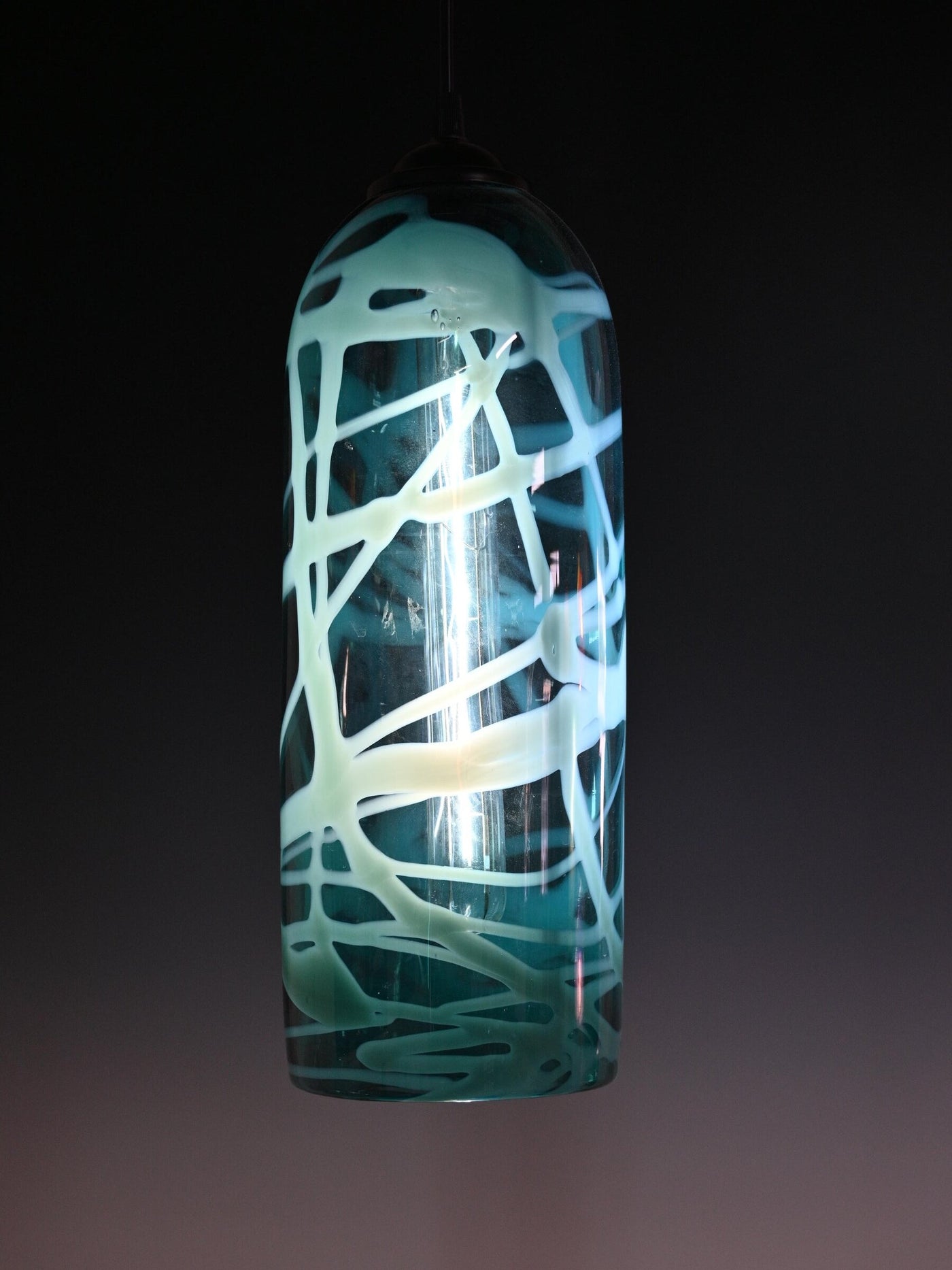 teal (lit)