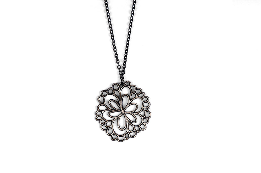 Kellie Large Pendant Necklace