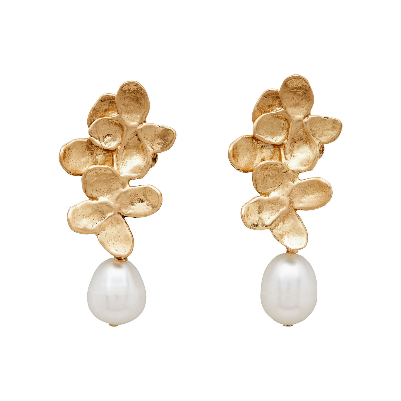 Hydrangea Bronze Pearl Earrings