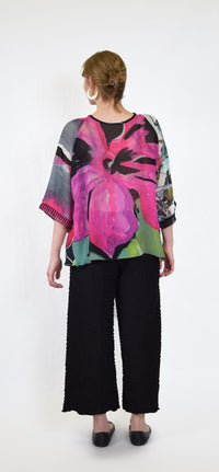 Graphic Turnaround Top