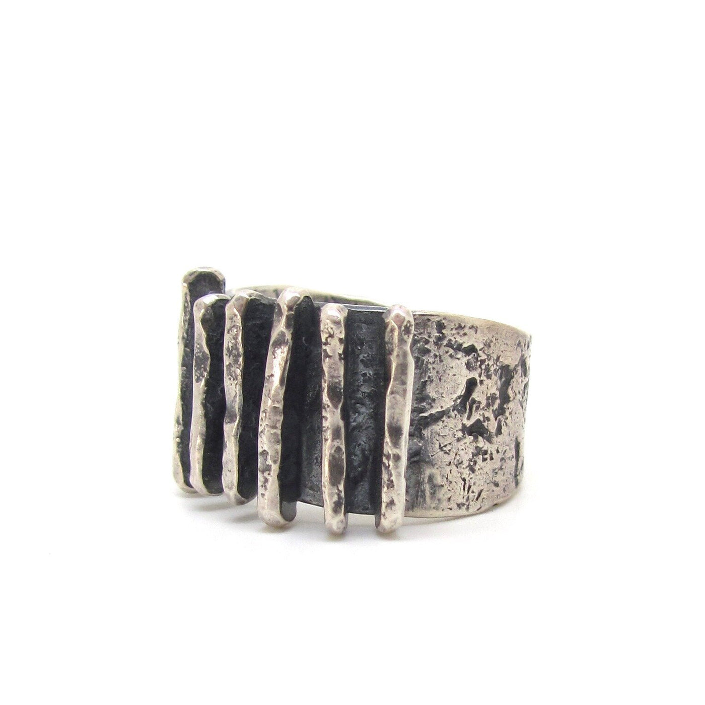 Seven Lines Ring