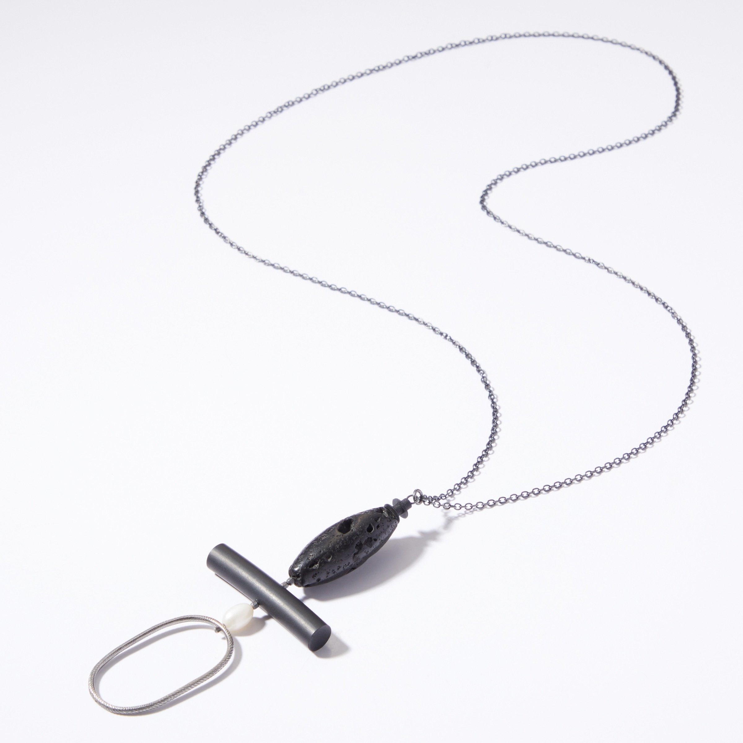 Oval and Black Stone Necklace