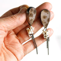 Druzy Agate & Trailing Pearls Earrings