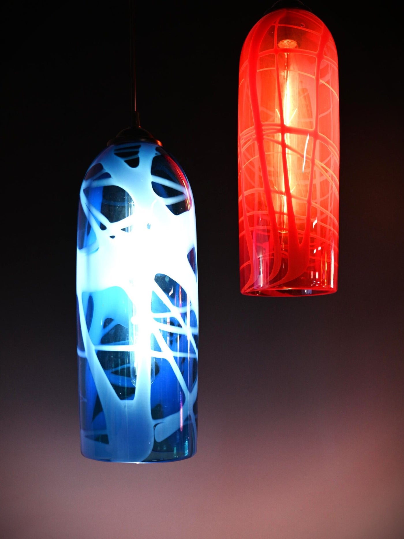 blue, red (lit)
