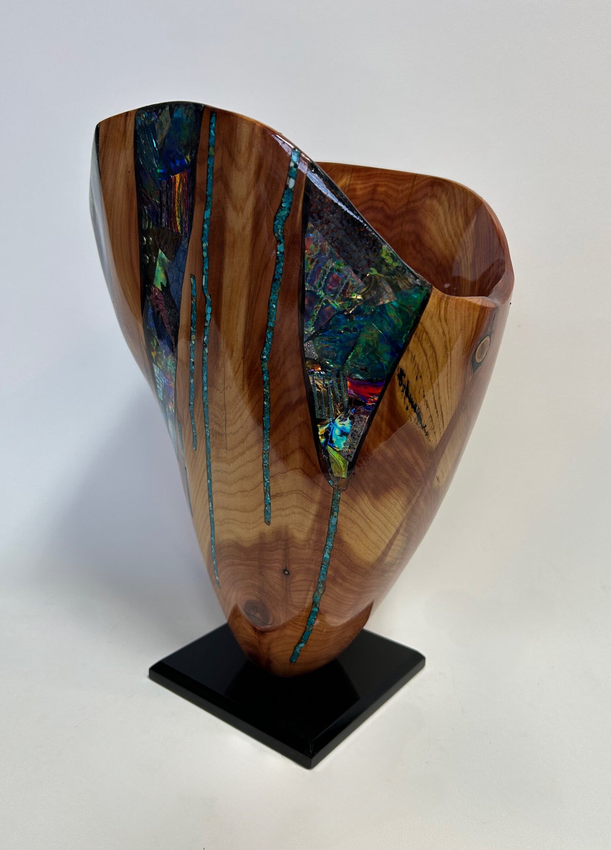 Purple Heart Juniper Vase with Dichroic Glass