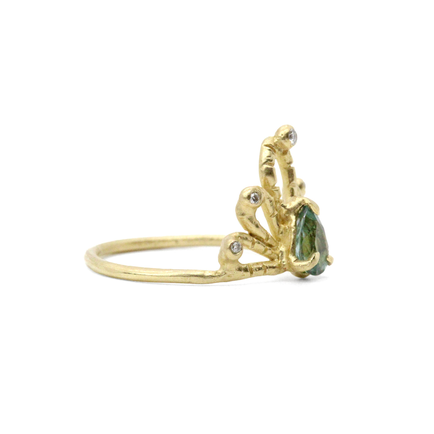 Tavas Ring