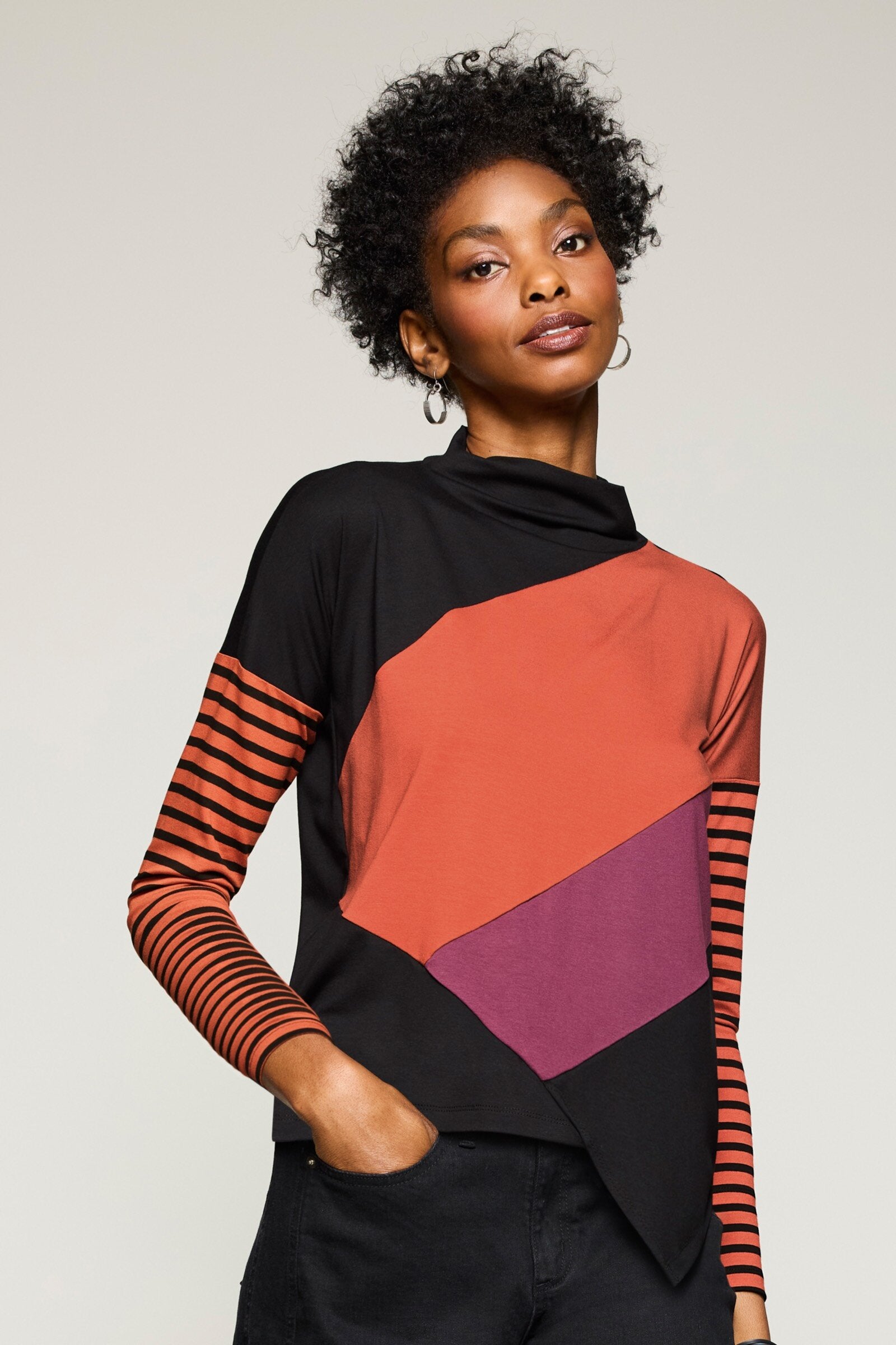 Cinnabar/Fig/Black