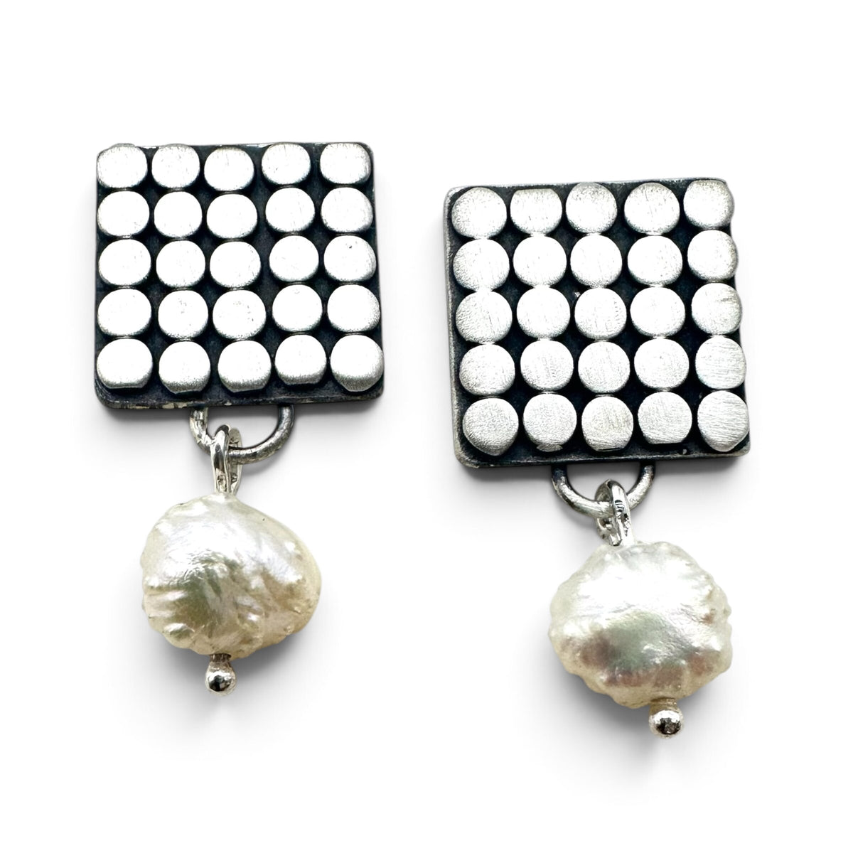 Mod Dot Earrings