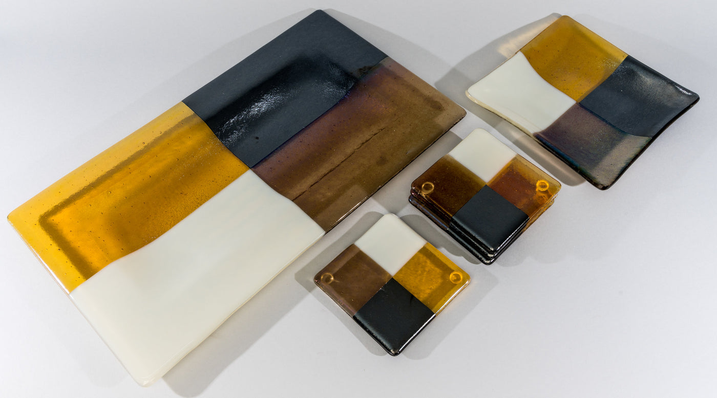 Quadtro Style Trays and Coasters