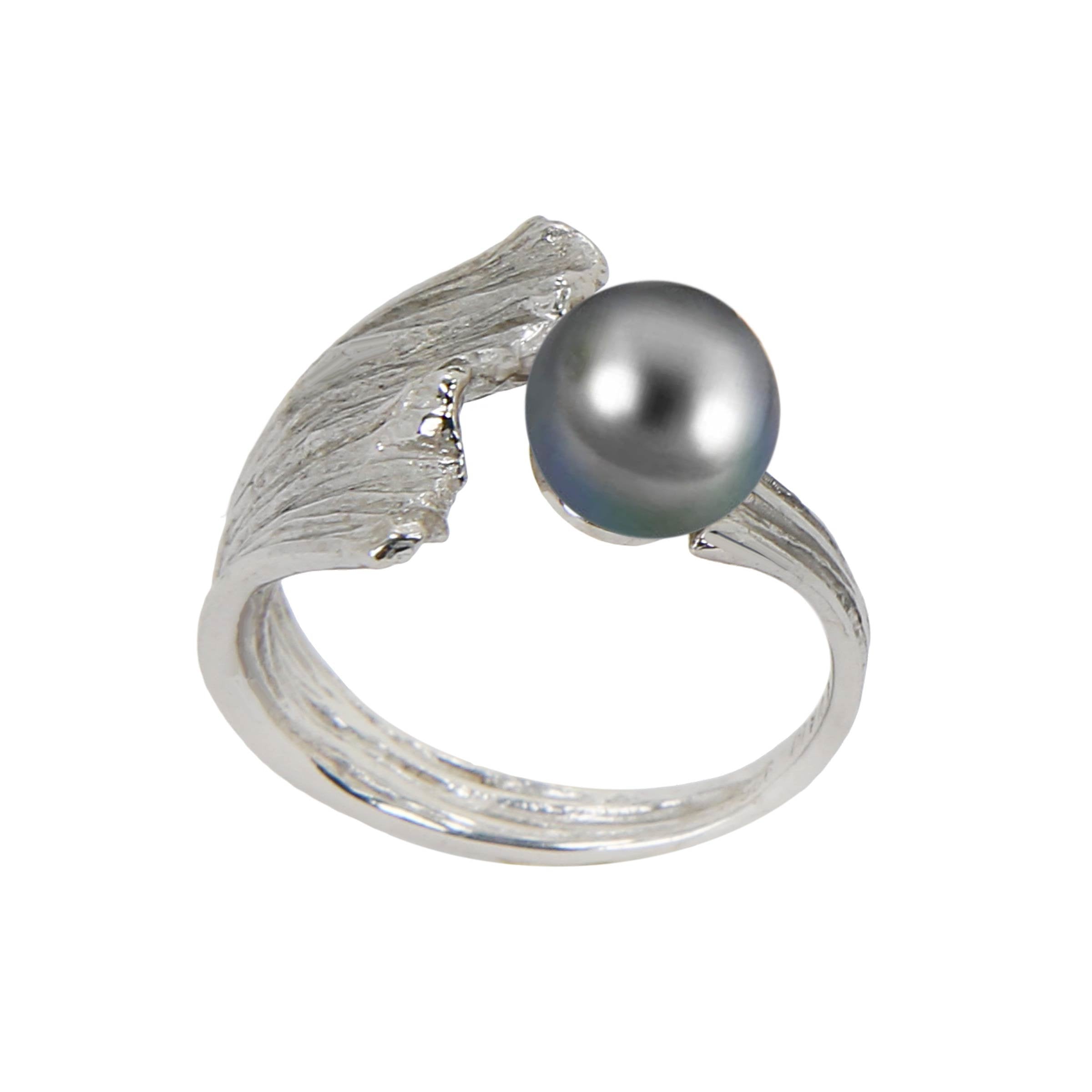 Black Akoya Pearl 
