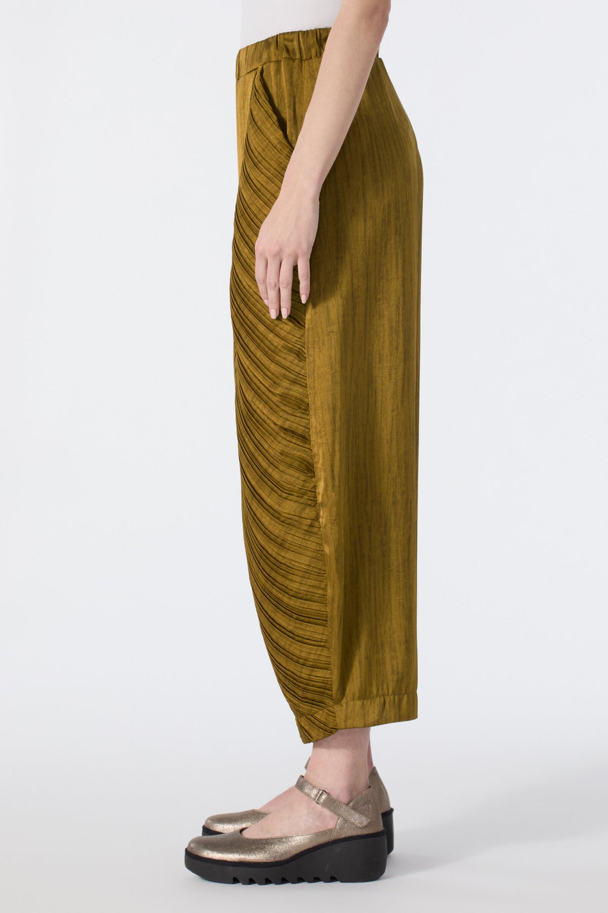 Silvia Pant
