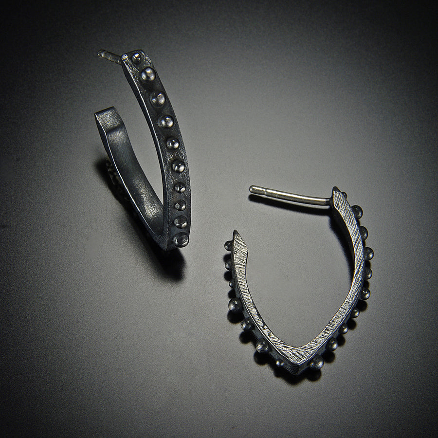 Bumpy V Hoop Earring