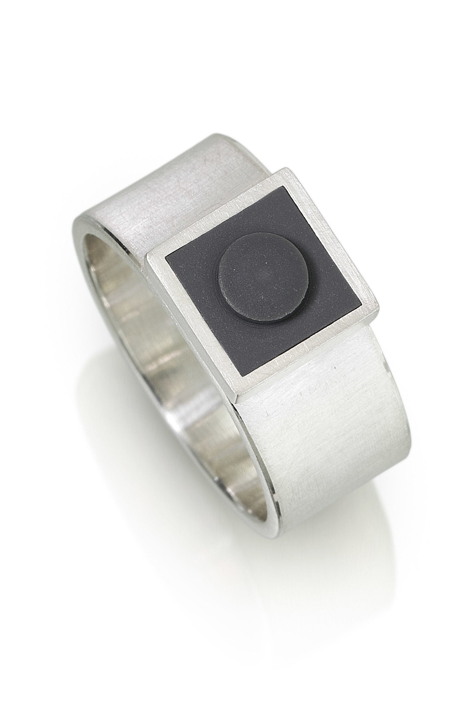 Square Stud Ring