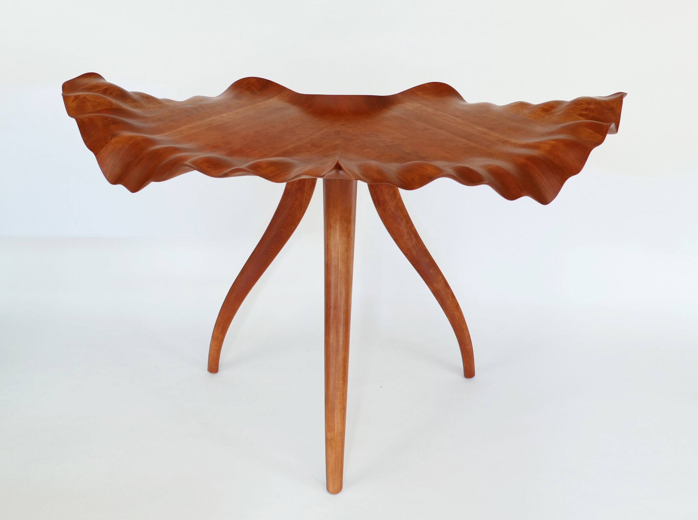 Allegretto Leaf Hall Table