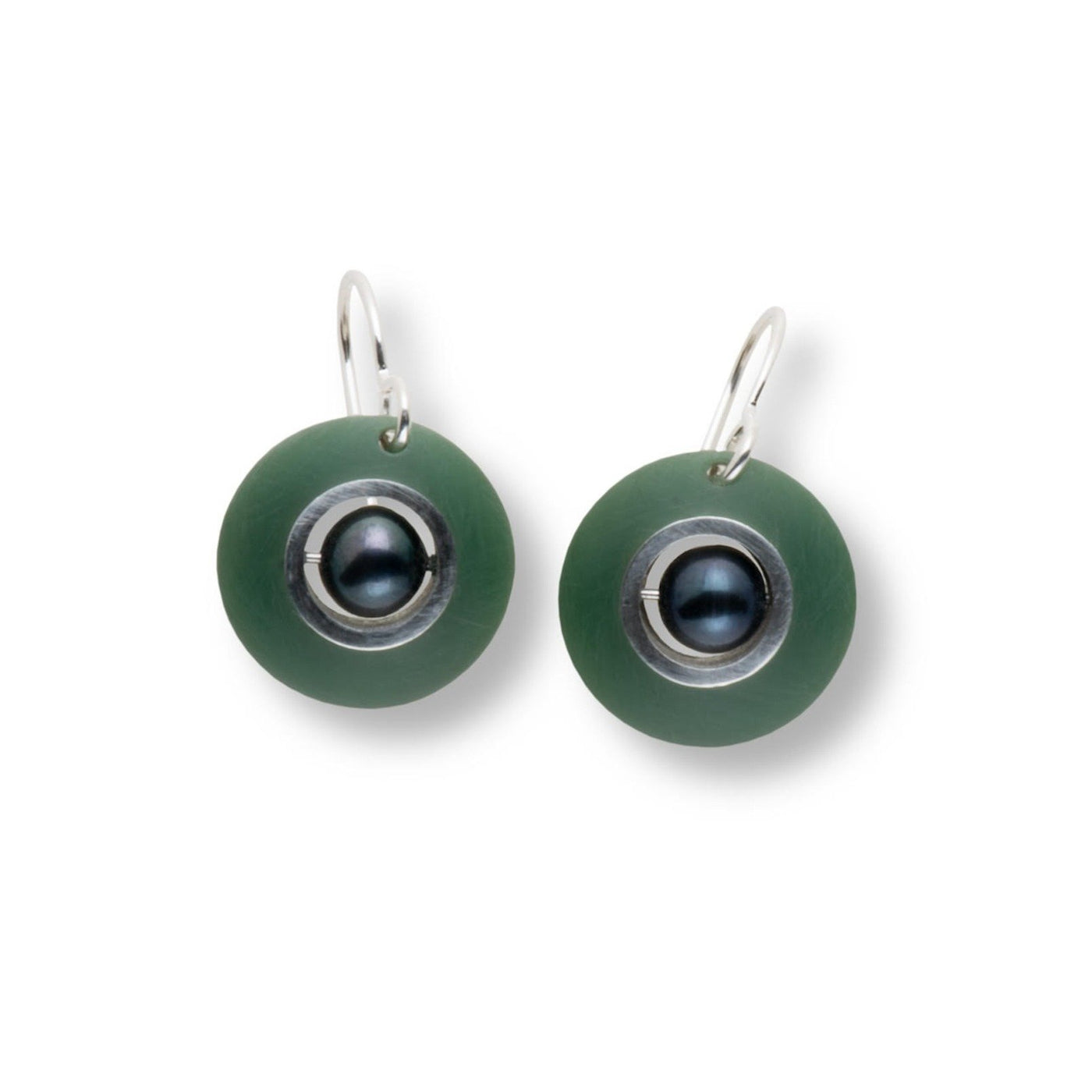 green with black pearl