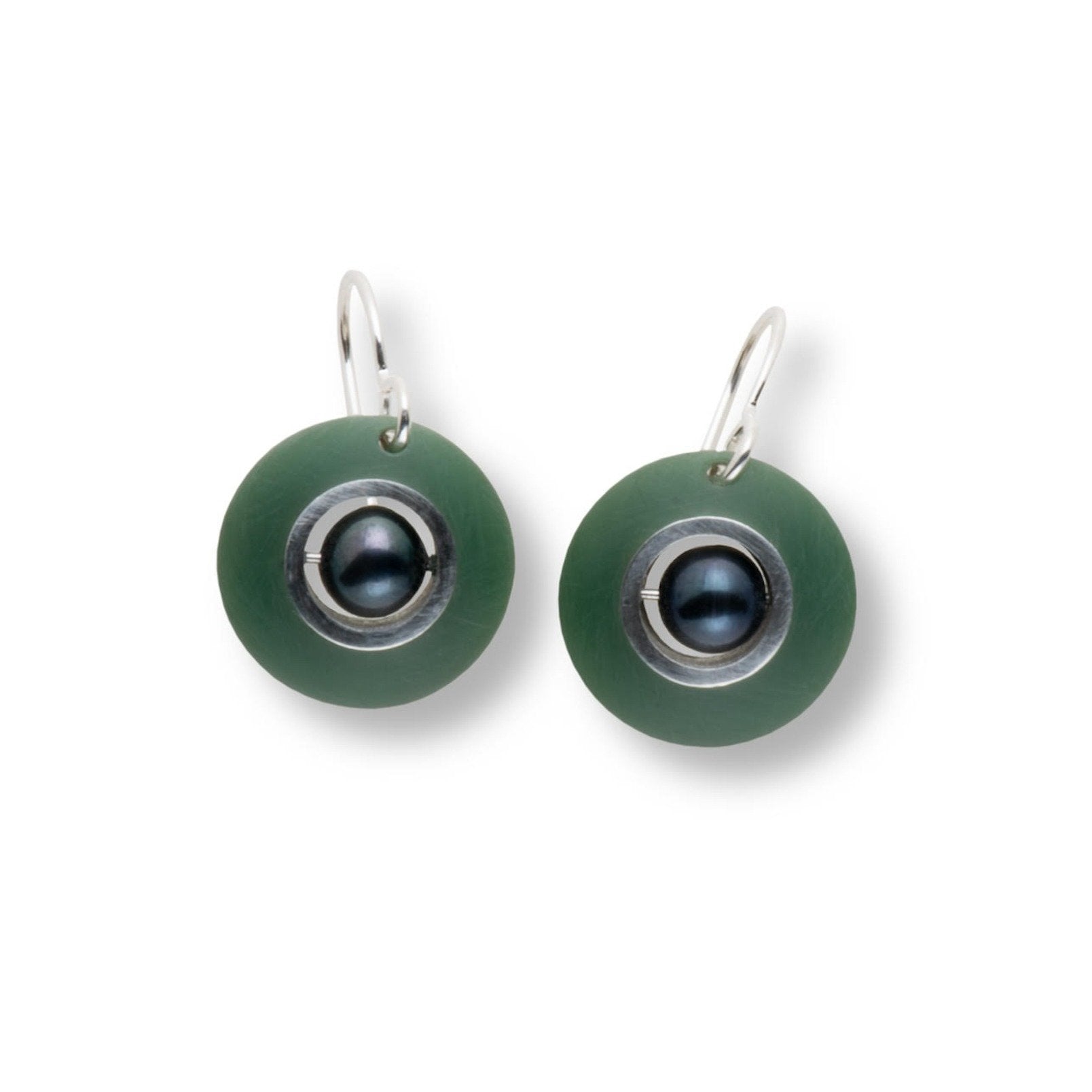 green with black pearl