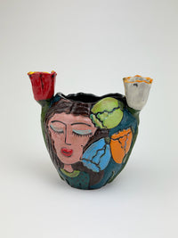Amigas I Vase Candleholder