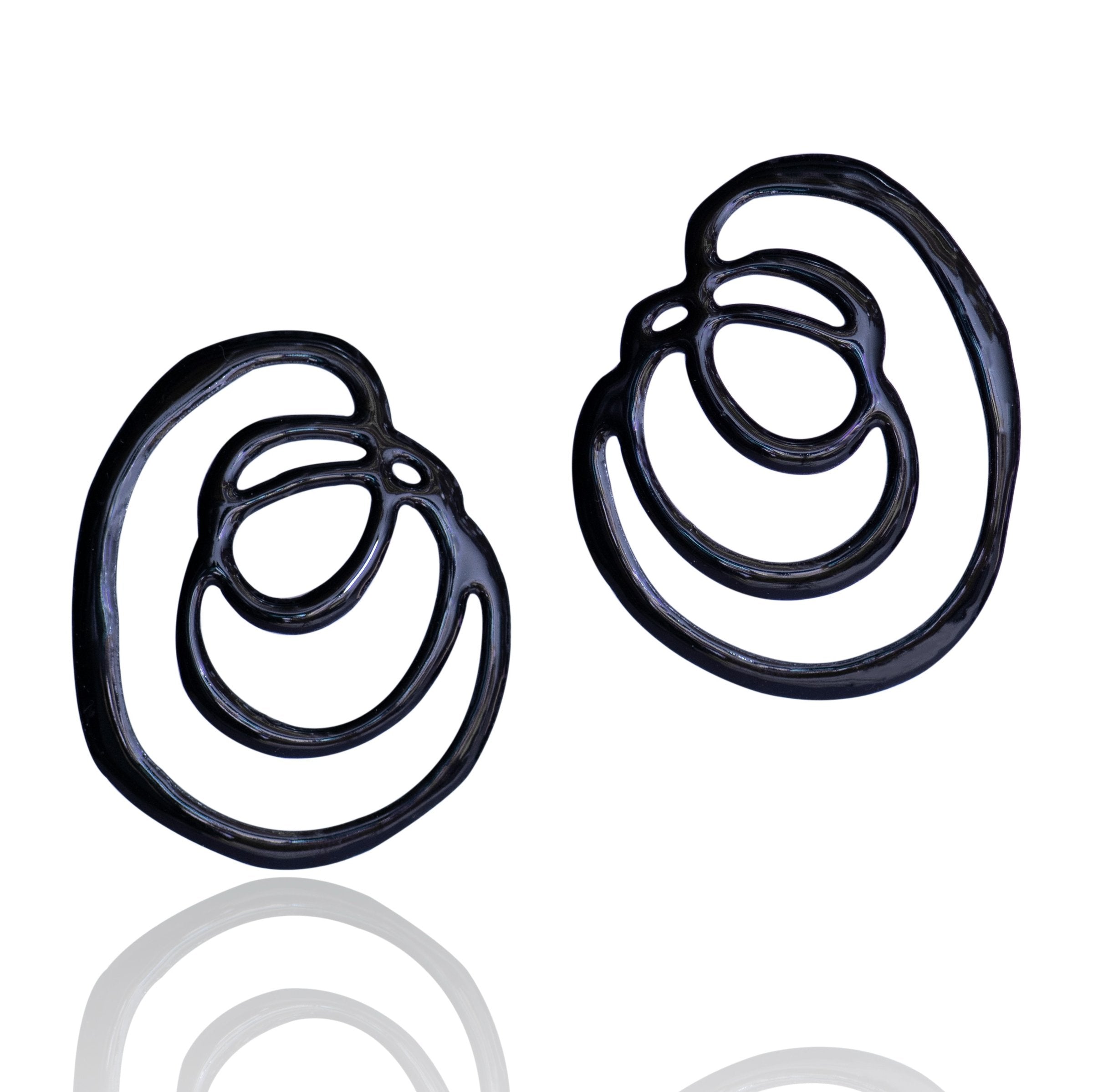 Round Scribble Studs