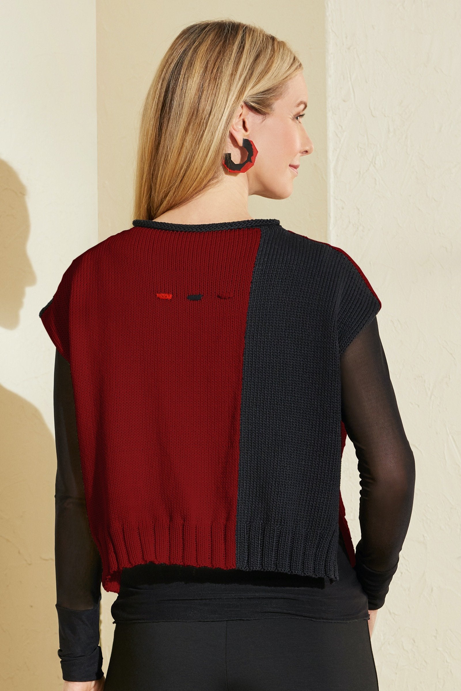 Black/Red