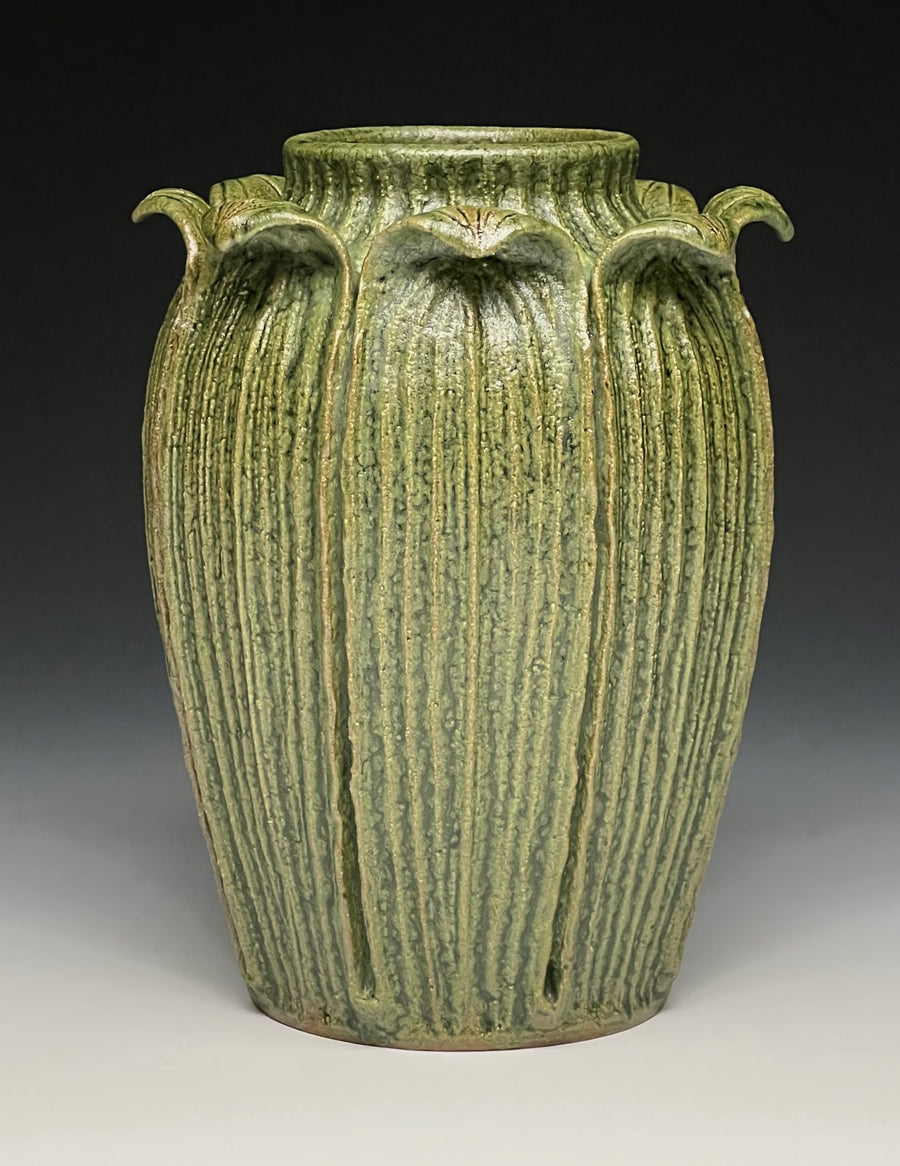 Curled Leaf Vessel