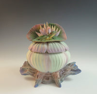 Jade Waterlily Box