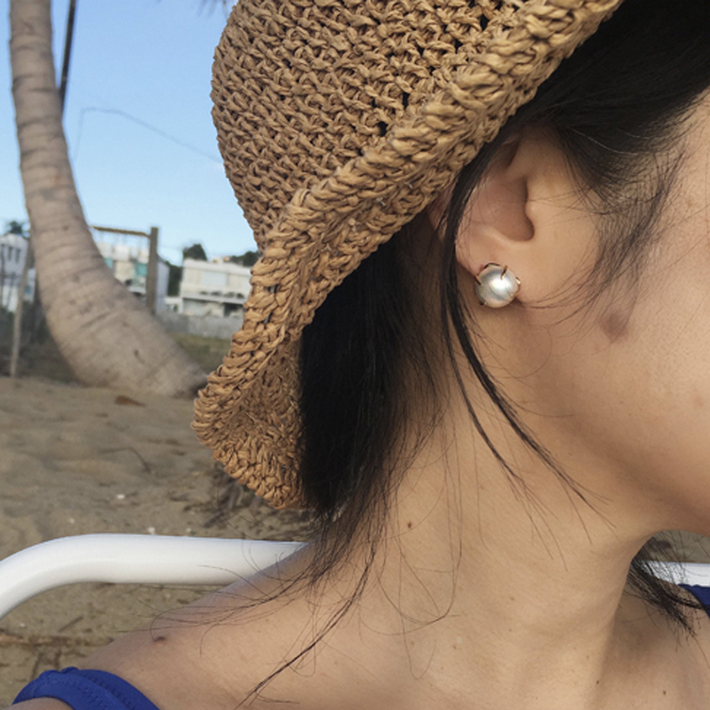 Petal Pearl Stud Earrings