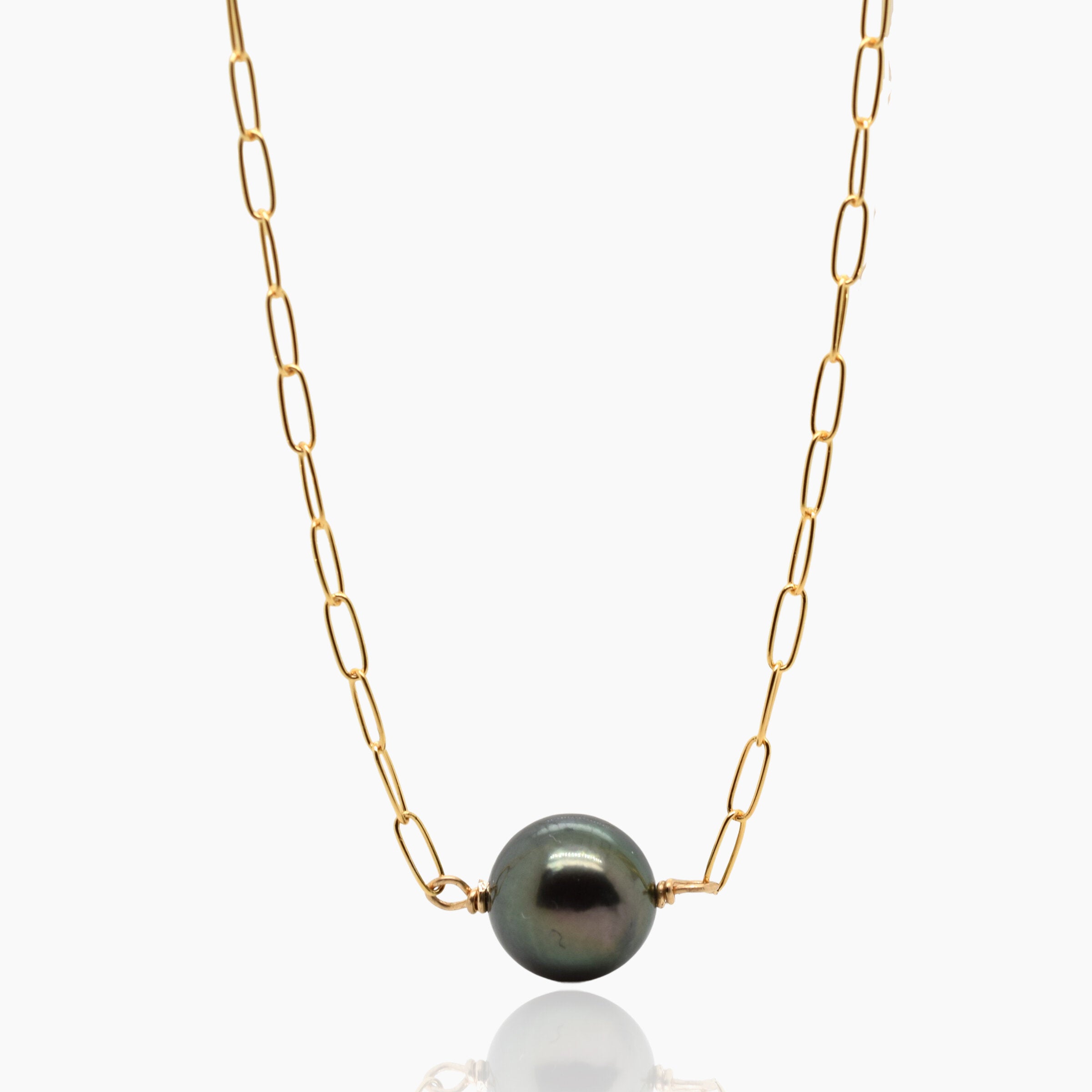Solitaire Tahitian Pearl Gold Necklace