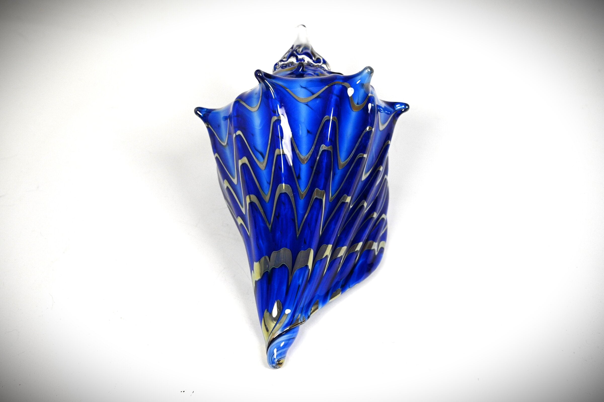 Two-Tone Blue Seashell