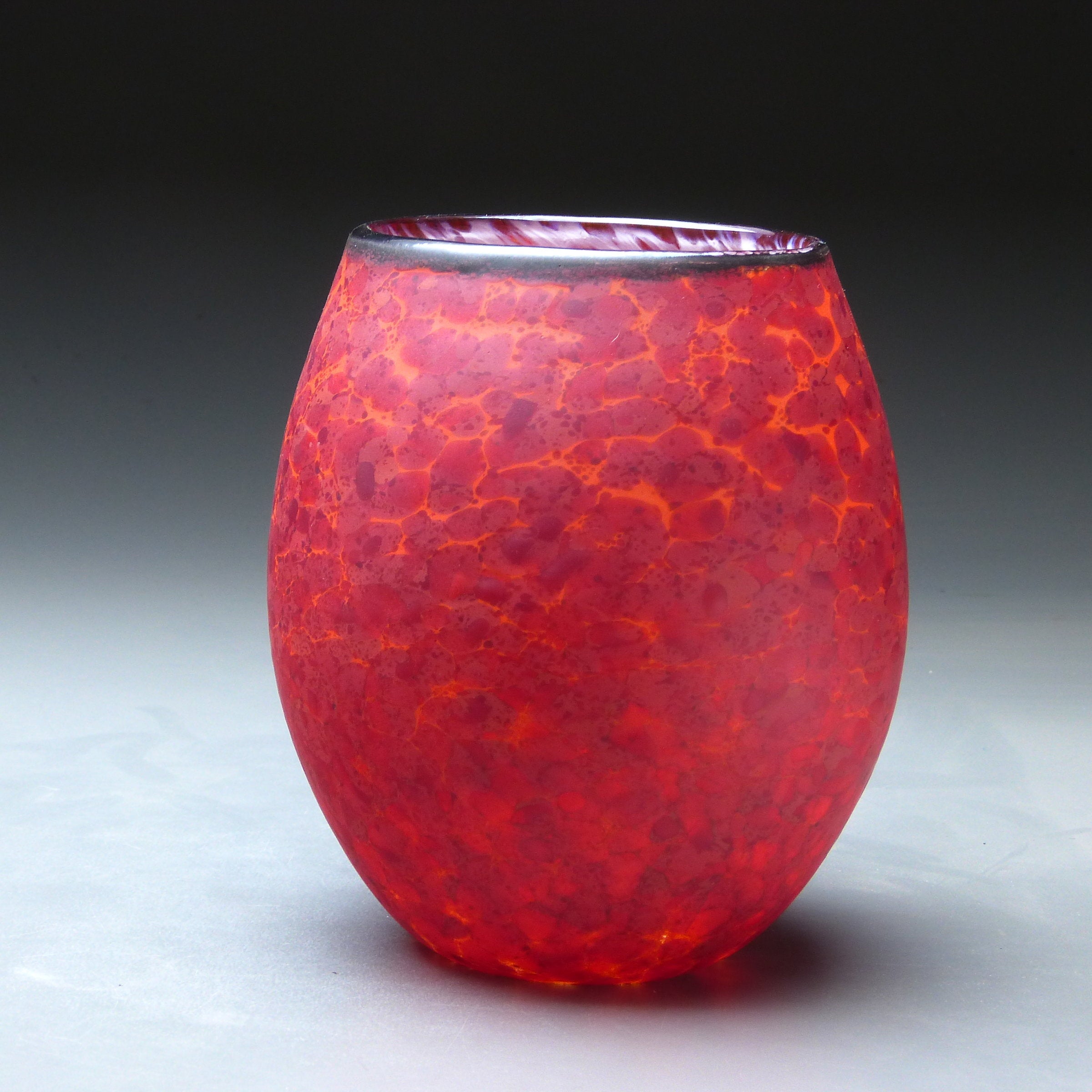 Red Simple Vase